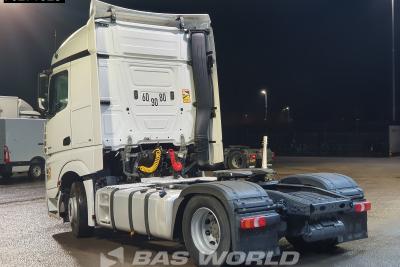 Mercedes-Benz Actros 1848 4X2 StreamSpace